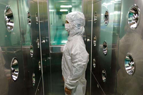 操作人員對風淋室的正確使用也是影響凈化效果的重要因素。